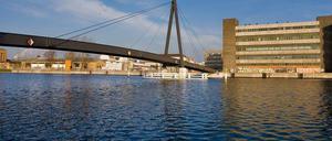 Das Spree-Ufer in Schöneweide.