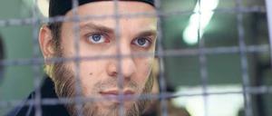 Weitere Radikalisierung inklusive. Bei einem Polizeieinsatz in der Moschee wird Jan Welke (Edin Hasanovic) abtransportiert.