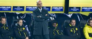 Wegschauen hilft auch nicht. Peter Bosz muss den BVB irgendwie zurück auf Kurs bekommen.