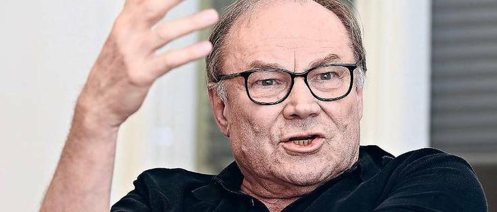 Shakespeare schaut über die Schulter. Klaus-Maria Brandauer tritt mit Enoch zu Guttenberg in Berlin auf. 