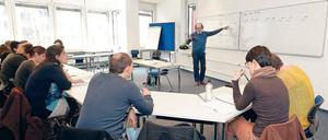 Unsichere Zukunft. Ein Kurs an der VHS Friedrichshain-Kreuzberg.