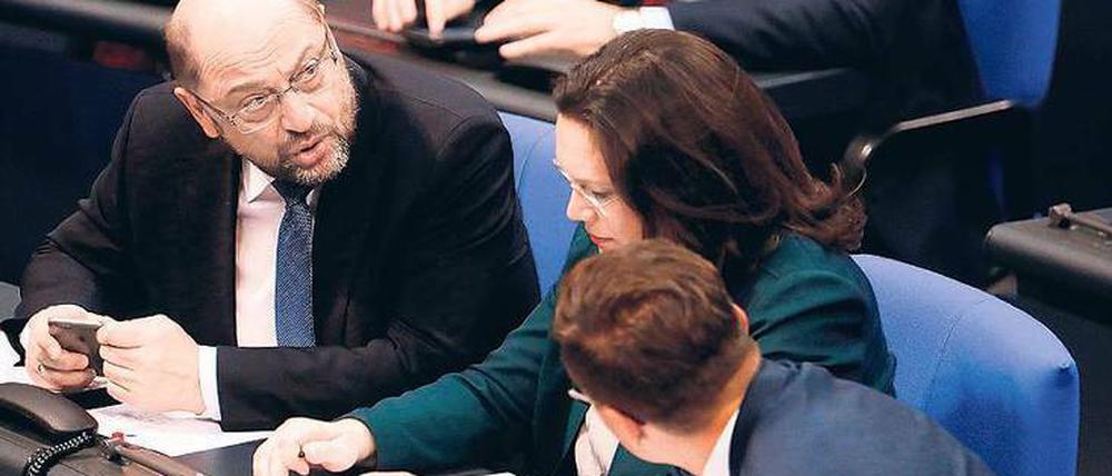 Die Vorstellung, dass der gescheiterte Kanzlerkandidat Schulz die Sozialdemokraten in eine Neuwahl führt, schreckt viele Abgeordnete.
