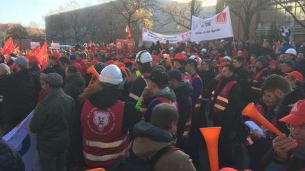 Raus auf die Straßen: die Arbeiter sind in Sorge.