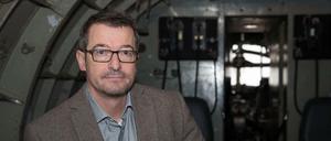 Dem kommissarischen Leiter des AlliiertenMuseums, Bernd von Kostka, liegt bis heute kein Mietvertrag für das neue Museum am Flughafen Tempelhof vor.