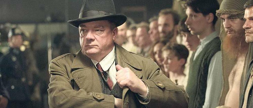 Kommissar Bruno Wolter, gespielt von Peter Kurth, hat die ersten beiden Staffeln geprägt.