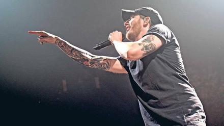 Knallige Zeilen wie Tattoos. Der Rapper Casper. 