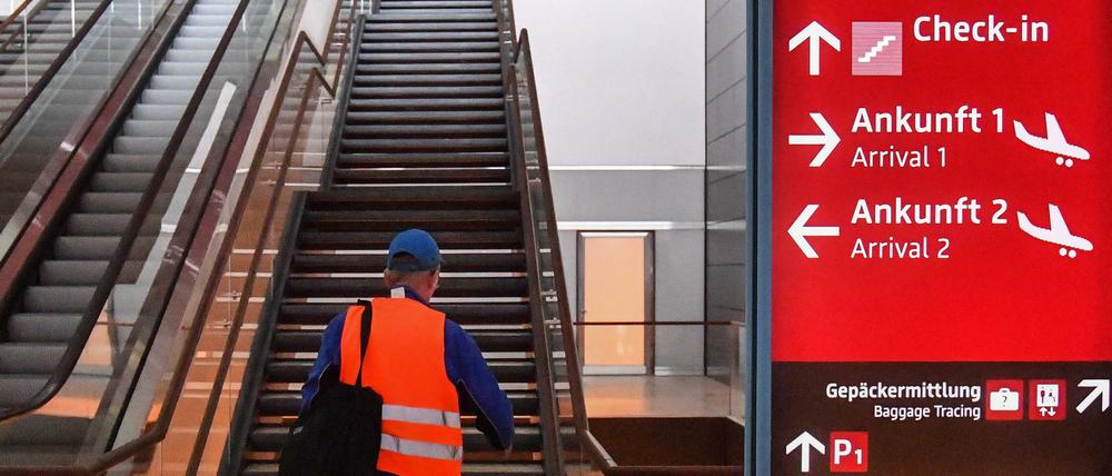 Noch ein weiter Weg: Vieles macht am BER Probleme - auch um den Flughafen herum.