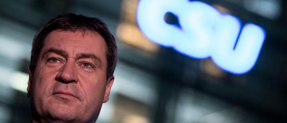 Markus Söder (CSU) muss noch ein bisschen warten, die wichtigen Personalentscheidugungen in seiner Partei sind vertagt.