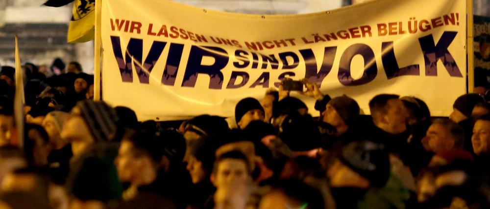 Aufmarsch der fremdenfeindlichen Pegida-Bewegung in Dresden. 