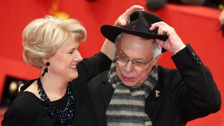 Wer nimmt da den Hut? Berlinale-Direktor Dieter Kosslick und Kulturstaatsministerin Monika Grütters vor der Eröffnungsgala 2015.