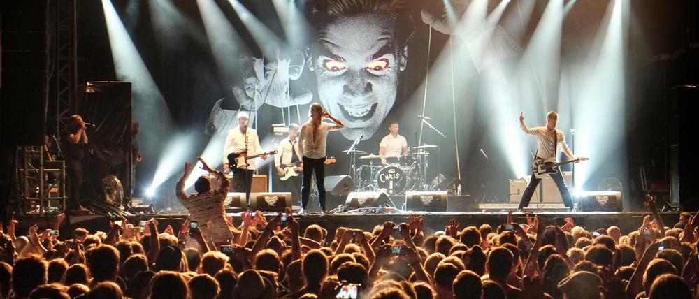 Die schwedischen Band The Hives im Postbahnhof in Berlin.