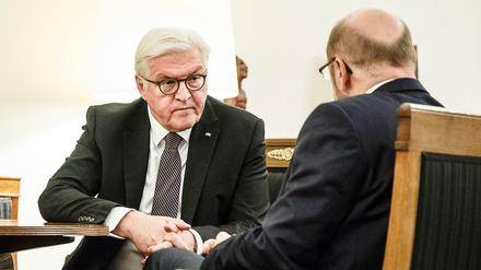 Bundespräsident Frank-Walter Steinmeier mit SPD-Chef Martin Schulz. 