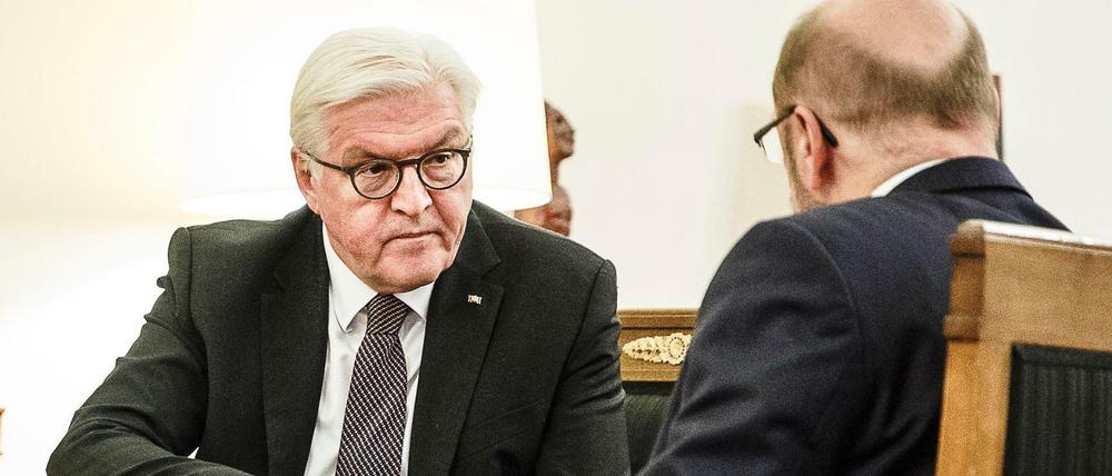 Bundespräsident Frank-Walter Steinmeier mit SPD-Chef Martin Schulz.