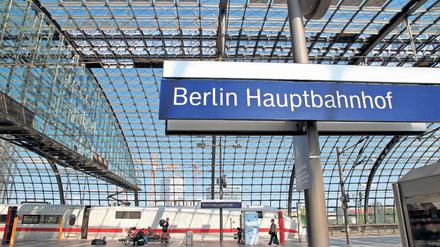 Seit Air Berlin den Flugverkehr komplett eingestellt hat, sind die Züge speziell im Berlin-Verkehr noch voller geworden.