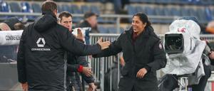 Wichtig für die Trainerin. Steffi Jones nach dem Tor zum 1:0.