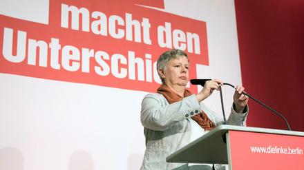Katina Schubert, Linke-Landesvorsitzende, spricht beim Landesparteitag ihrer Partei. 