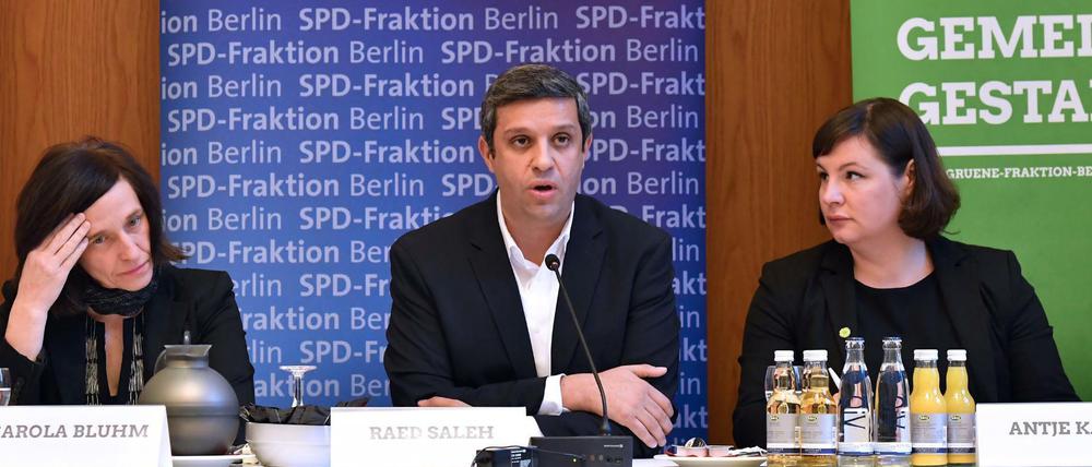 Die Fraktionschefs der Berliner Regierungsparteien (v.l.n.r.) Carola Bluhm (Linke), Raed Saleh (SPD) und Antje Kapek (Grüne).
