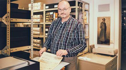 Überraschungsfund. Selbst der Leiter der Theaterhistorischen Sammlungen, Peter Jammerthal, ahnte nicht, welche Sensation sich in seinem Archiv verbarg.