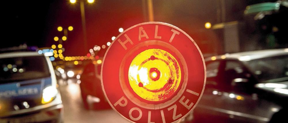 Halt, Polizei.