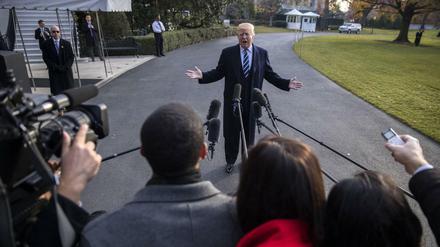 Donald Trump am 2. Dezember bei ein Statement vor dem Weißen Haus.