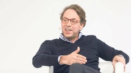 „Europas Investitionen in Digitalplattformen sind eine Bankrotterklärung“: Investor Klaus Hommels fordert am Rande des Mediengipfels auch neue Kartellregeln. 
