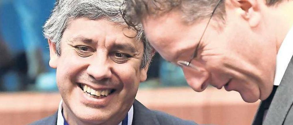 Der Neue und der Alte? Portugals Finanzminister Mario Centeno im Gespräch mit dem bisherigen Eurogruppenchef Jeroen Dijsselbloem. 