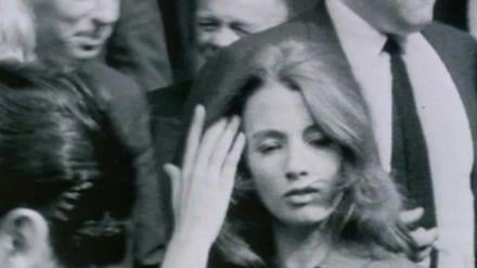 Christine Keeler, Model und Callgirl, ist verstorben. 