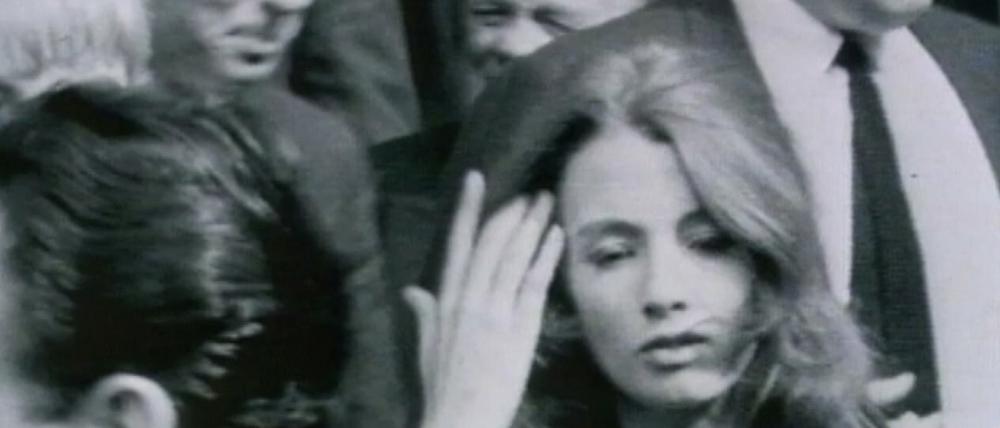 Christine Keeler, Model und Callgirl, ist verstorben.