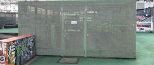 Tür Nummer fünf ist am Gleisdreieck zu finden.