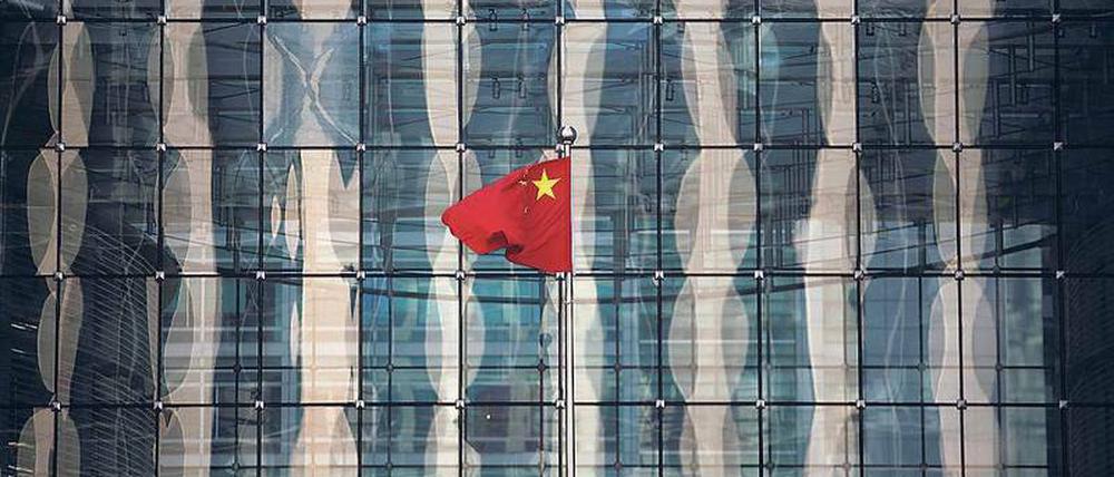 In China Flagge zeigen. Auch über die Gesellschaftsform ihres „Ablegers“ müssen deutsche Firmen nachdenken. 