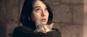 Sehnsucht nach Nähe. Die Psychotherapeutin Şehnaz (Funda Eryiğit).