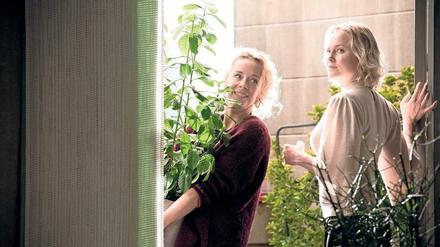 Maria (Katja Riemann) und Jade (Ingrid Bolsø Berdal) wurden beide vom selben Mann verlassen.