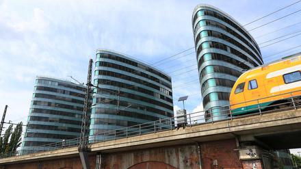 Hoch hinaus. Der BVG-Vorstand sitzt in den oberen Etagen des Trias-Gebäudes am Spreeufer in Mitte. Es ist die Zentrale des Verkehrsbetriebes.