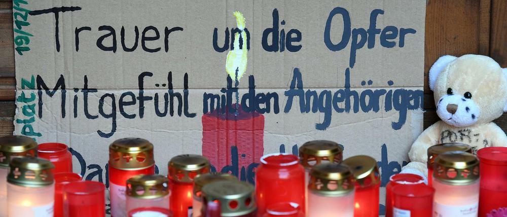 Gedenken an der Gedächtniskirche. Zwölf Menschen kamen bei dem Terrorakt ums Leben, mindestens 50 weitere wurden verletzt.