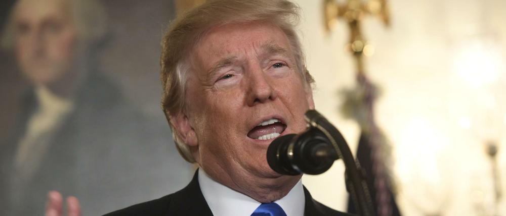 Nuschelei wegen Zahnersatz? US-Präsident Donald Trump