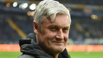 Armin Veh ist ein Beleg dafür, dass es in Deutschland keinen Markt für Sportdirektoren gibt.