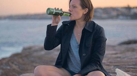 Robin (Elizabeth Moss) sucht in Sidney nach illegalen Leihmüttern. Die Schlüsselfigur in dieser Frauenserie verkörpert aber ein Mann.
