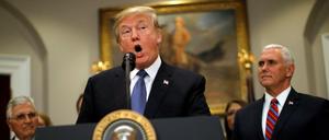Donald Trump erklärt am Montag seine Raumfahrtpläne.