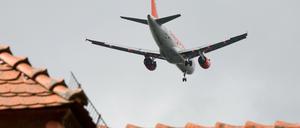 Anflug auf Schönefeld. Die BER-nahen Gemeinden protestierten in der Vergangenheit gegen die Flugrouten.