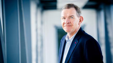 Reinhold von Eben-Worlée ist Geschäftsführender Gesellschafter der Hamburger Worlée-Gruppe und Präsident des Vereins Die Familienunternehmer mit rund 6000 Mitgliedern.