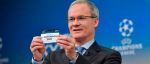 Uefa-Direktor Giorgio Marchetti zieht den FC Bayern.