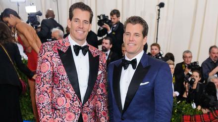 So sehen Sieger aus. Die Zwillinge Cameron und Tyler Winklevoss aus den USA sind weltweit die ersten Bitcoin-Milliardäre. 