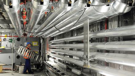 Die Brandschutzanlagen seien so gut wie fertig, berichten Siemens und Bosch.