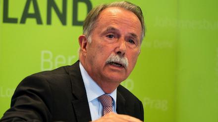 Klaus-Dieter Lehmann, Präsident des Goethe-Instituts, bei der Pressekonferenz 2016.