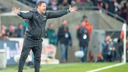 Weit entfernt vom eigenen Anspruch. Herthas Trainer Pal Dardai hat die Zielvorgabe für die Hinrunde bereits nach unten korrigiert. 21 Punkte sollen es werden.