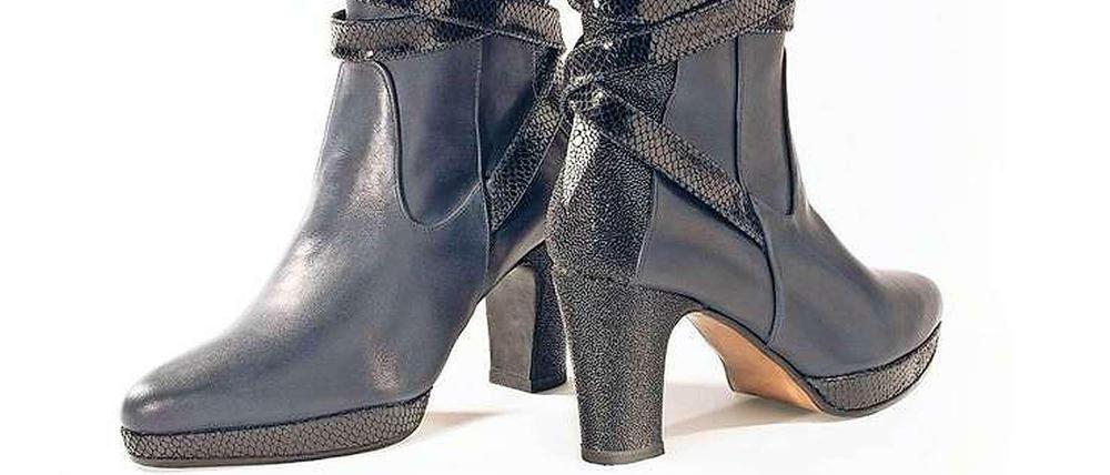 In der Maßschuhmacherei Hennemann &amp; Braun werden Modelle nach einem individuellen Holzleisten gefertigt, der die Besonderheiten des jeweiligen Fußes berücksichtigt