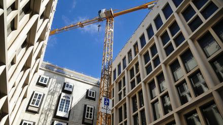 Tagesspiegel-Fotografin Kitty Kleist-Heinrich begleitet das Stadtschloss und das Humboldt Forum für eine Langzeitdokumentation. Im Sommer 2017 nahm sie dieses Bild auf dem Schlossplatz auf. Foto: Kitty Kleist-Heinrich