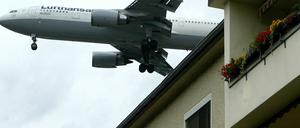 Landeanflug auf den Flughafen Berlin-Tegel.