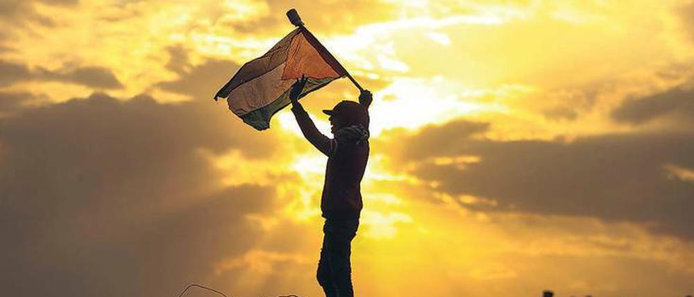 Lichtblick. Fatah und Hamas haben im Oktober ihr Versöhnungsabkommen unterzeichnet. Die Euphorie in Gaza wich schnell der Ernüchterung. 