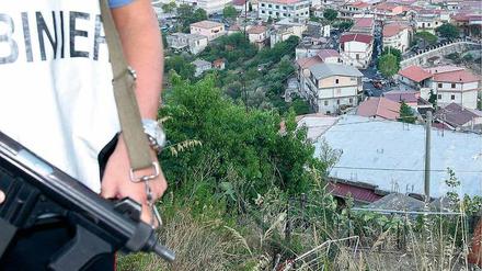 Unter Aufsicht. Der Staat tritt in San Luca eher symbolisch auf – unter Kontrolle hat er die Region nicht.